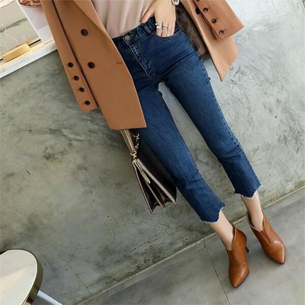 Fashion Pointed Solid Color Leather Ankle Boots