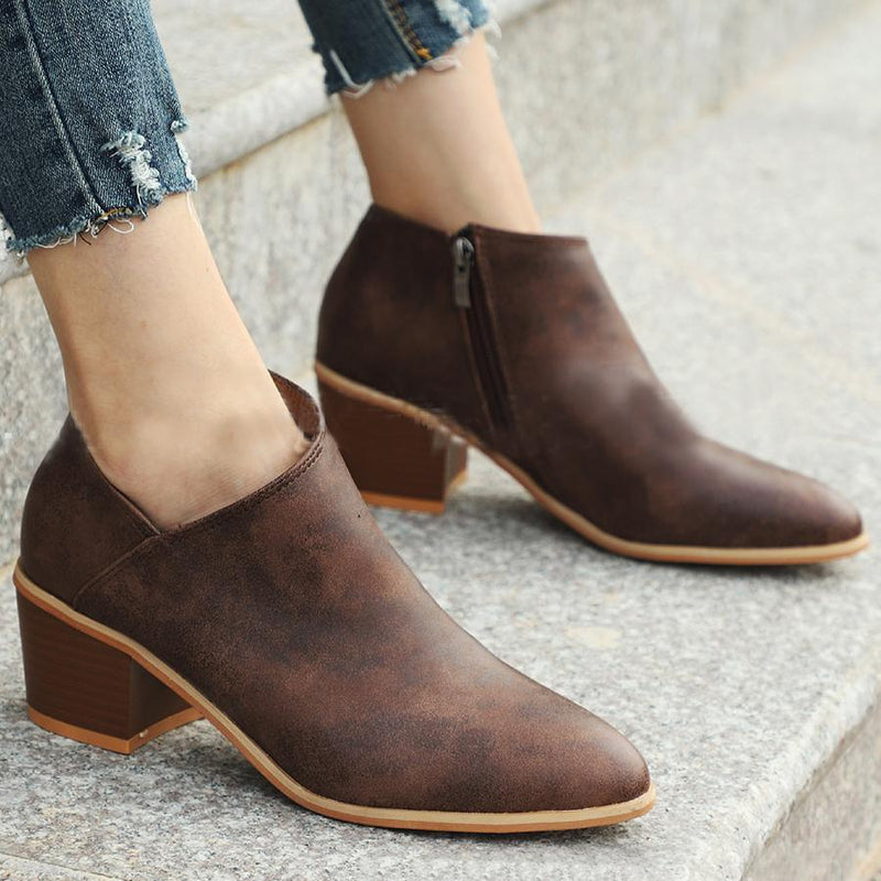 Plain  High Heeled  Round Toe  Outdoor Ankle Boots