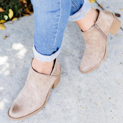 Plain  High Heeled  Round Toe  Outdoor Ankle Boots