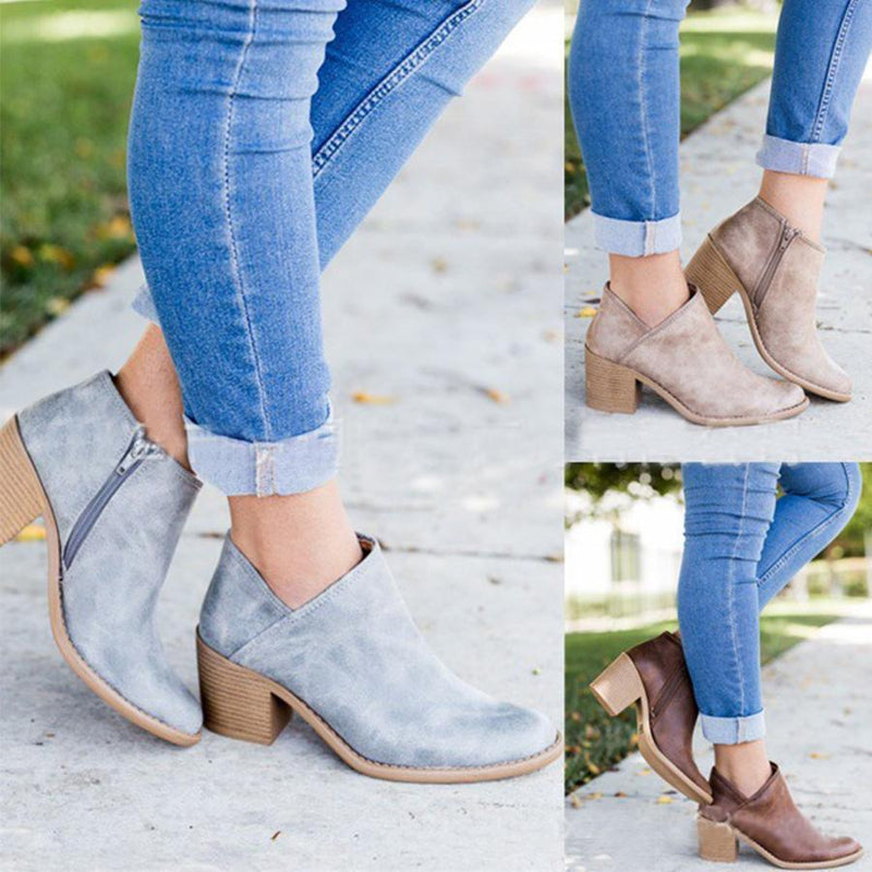 Plain  High Heeled  Round Toe  Outdoor Ankle Boots