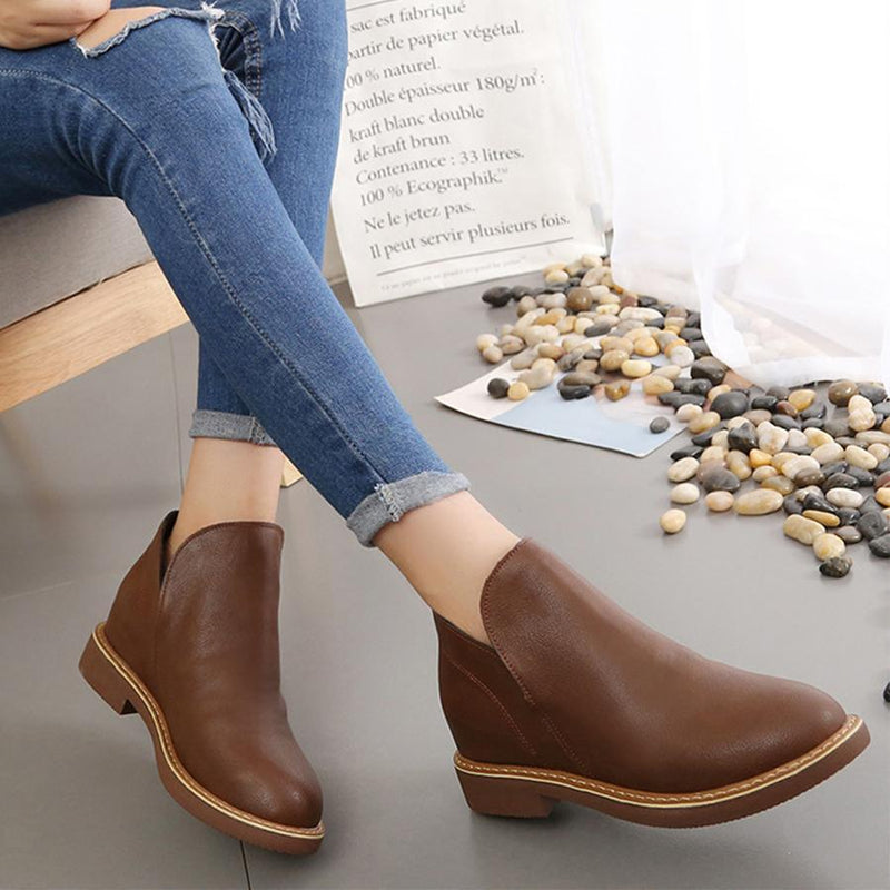 Plain  Flat  Round Toe  Outdoor Ankle Boots