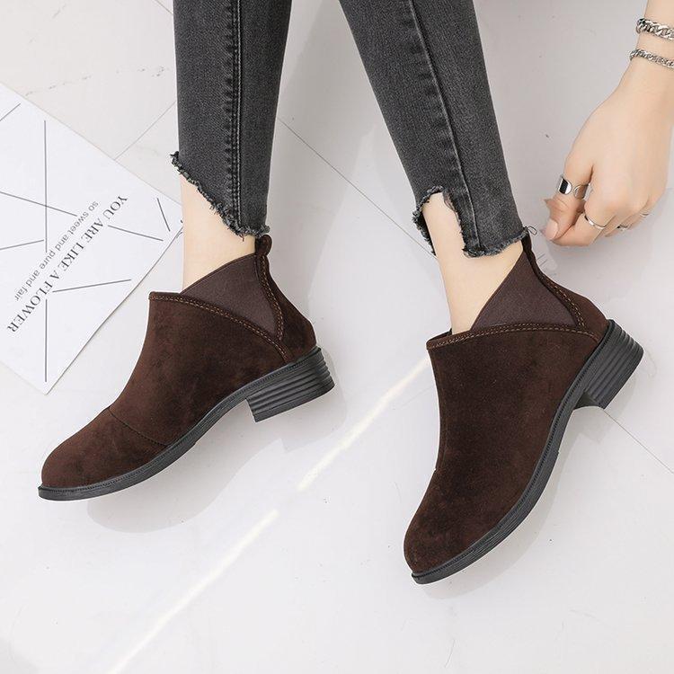 Fashion Suede Chelsea Boots