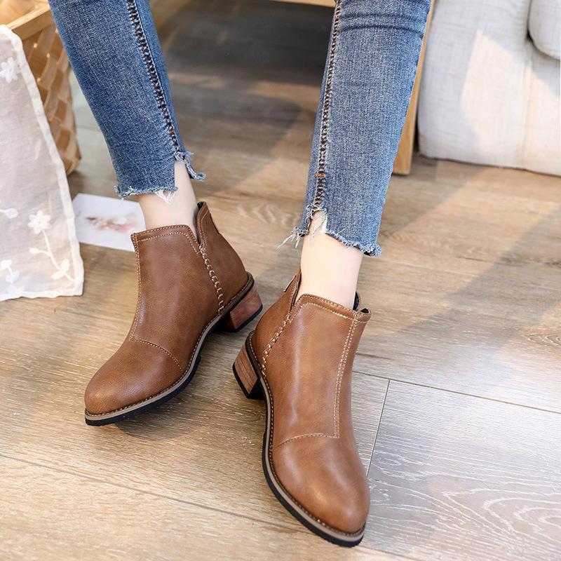 Fashion Retro Coarse Low Heel Chelsea Boots